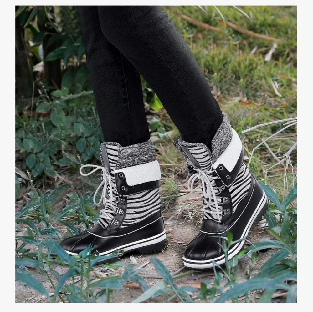 NWT Black and White Women's Boots, Size 7